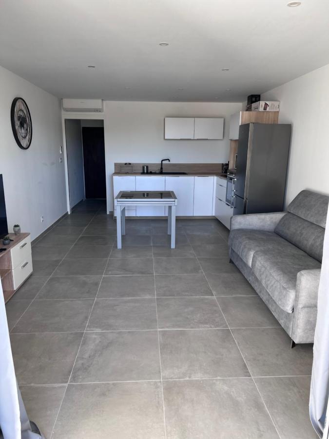 Location Appartement Le Grau Du Roi Экстерьер фото